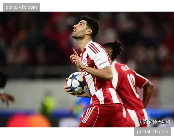 比利亚雷亚尔后卫曼迪因伤缺阵，预计将影响球队由守转攻的出球质量